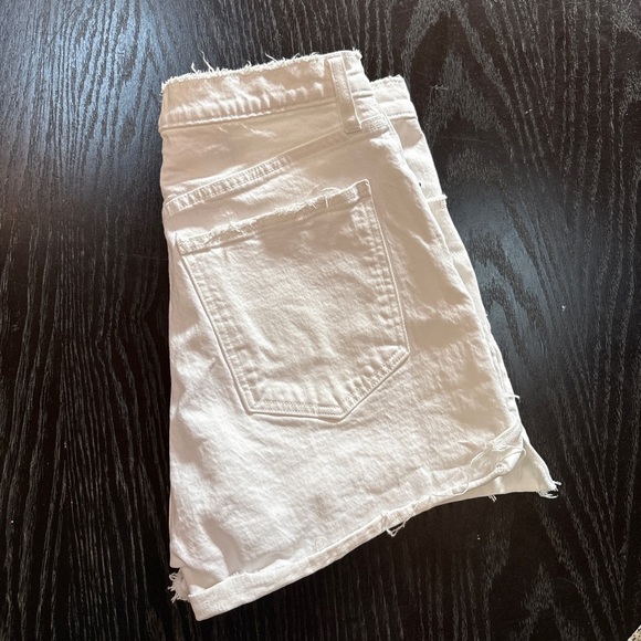 Abercrombie & Fitch Curve Love High Rise 4” Mom Short High Rise White Sz 32 (14) - Picture 5 of 10